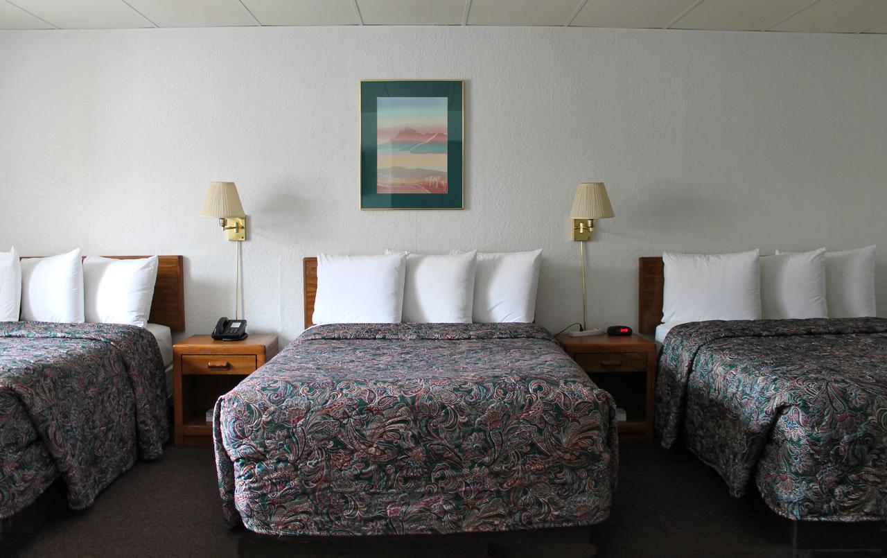 Budget Host Crestview Inn Су-Сент-Мари Экстерьер фото